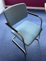 Poseur Table 