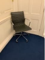 Task / conference chair