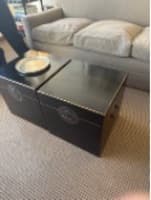 Storage box / coffee table
