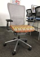 Haworth Zody Task Chair (Grey Mesh/Bar Patterns)